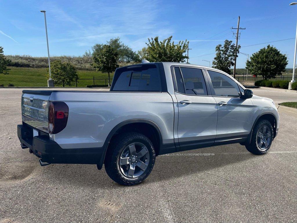 new 2025 Honda Ridgeline car, priced at $45,426
