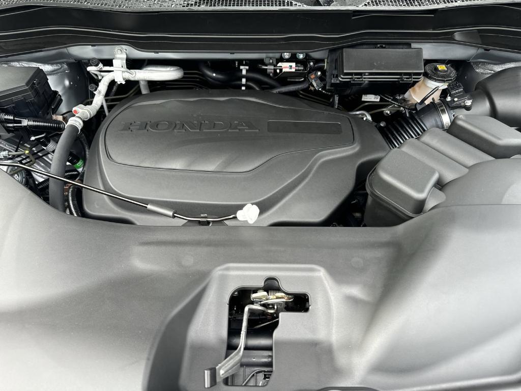 new 2025 Honda Ridgeline car, priced at $45,426