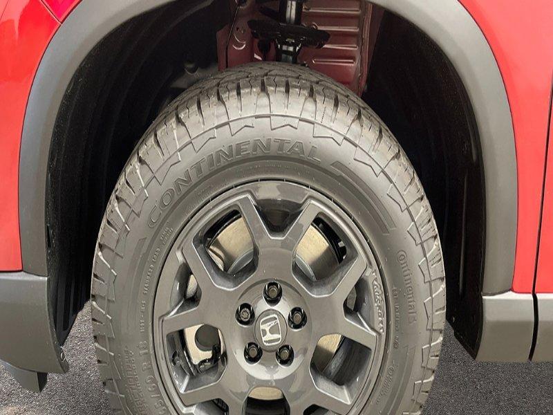 new 2025 Honda Pilot car, priced at $51,785
