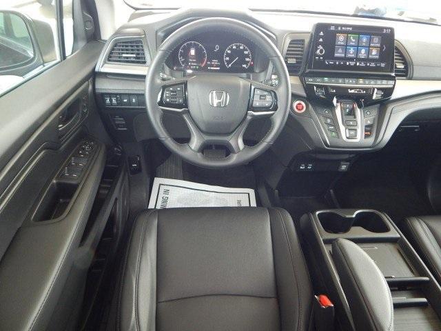 used 2025 Honda Odyssey car, priced at $41,500