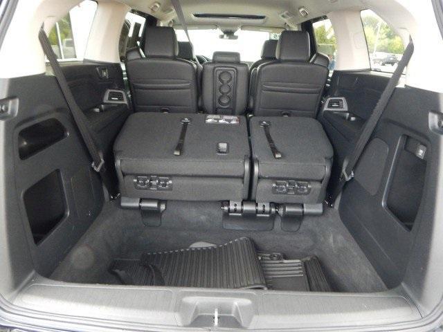 used 2025 Honda Odyssey car, priced at $41,500