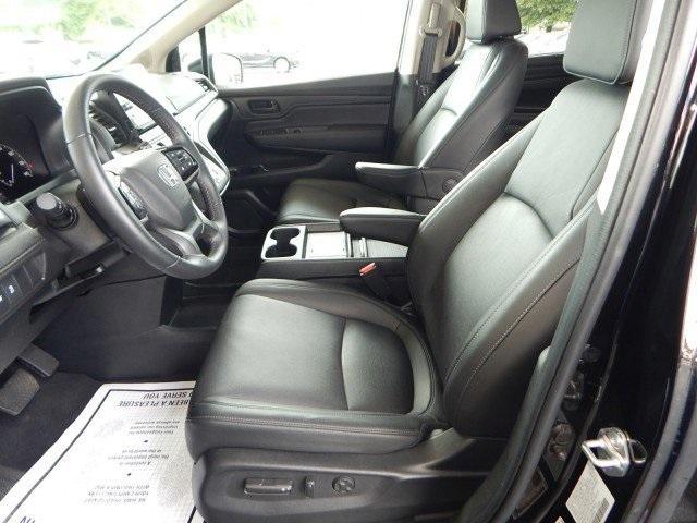 used 2025 Honda Odyssey car, priced at $41,500
