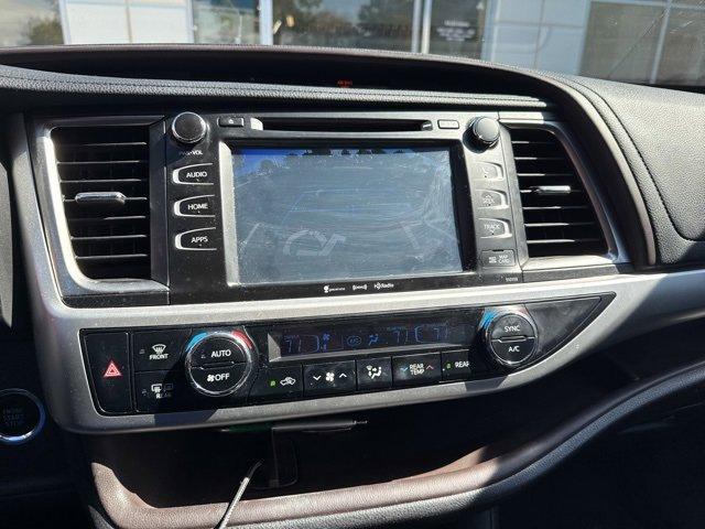 used 2016 Toyota Highlander car, priced at $18,888