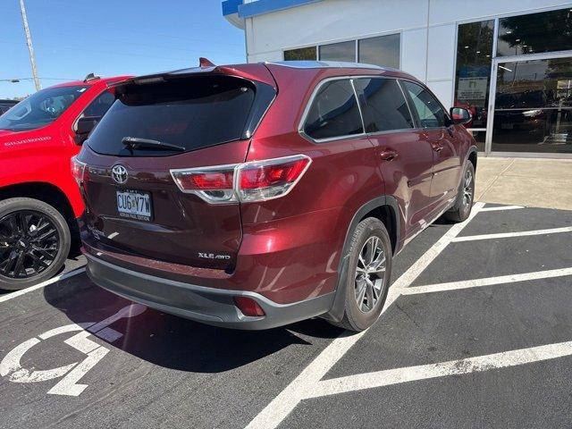 used 2016 Toyota Highlander car, priced at $18,888