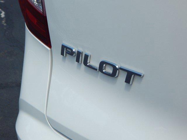 used 2022 Honda Pilot car, priced at $37,888