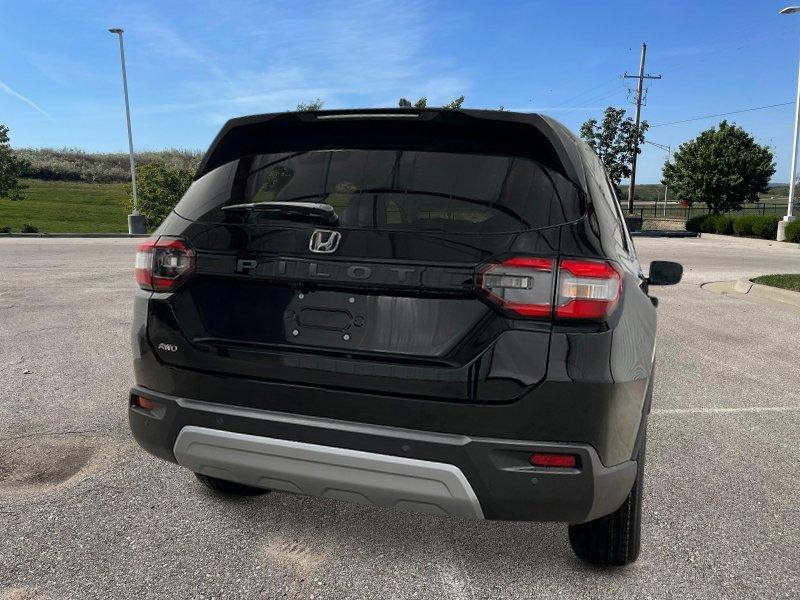new 2025 Honda Pilot car, priced at $47,050