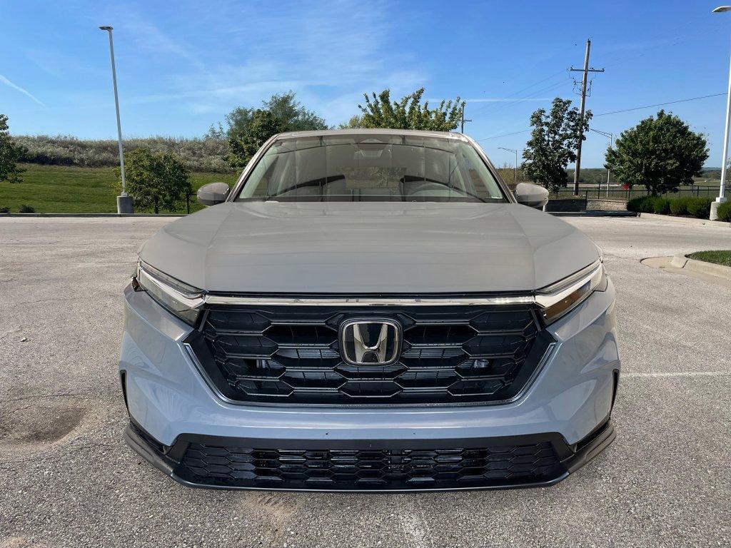 new 2025 Honda CR-V car, priced at $33,450