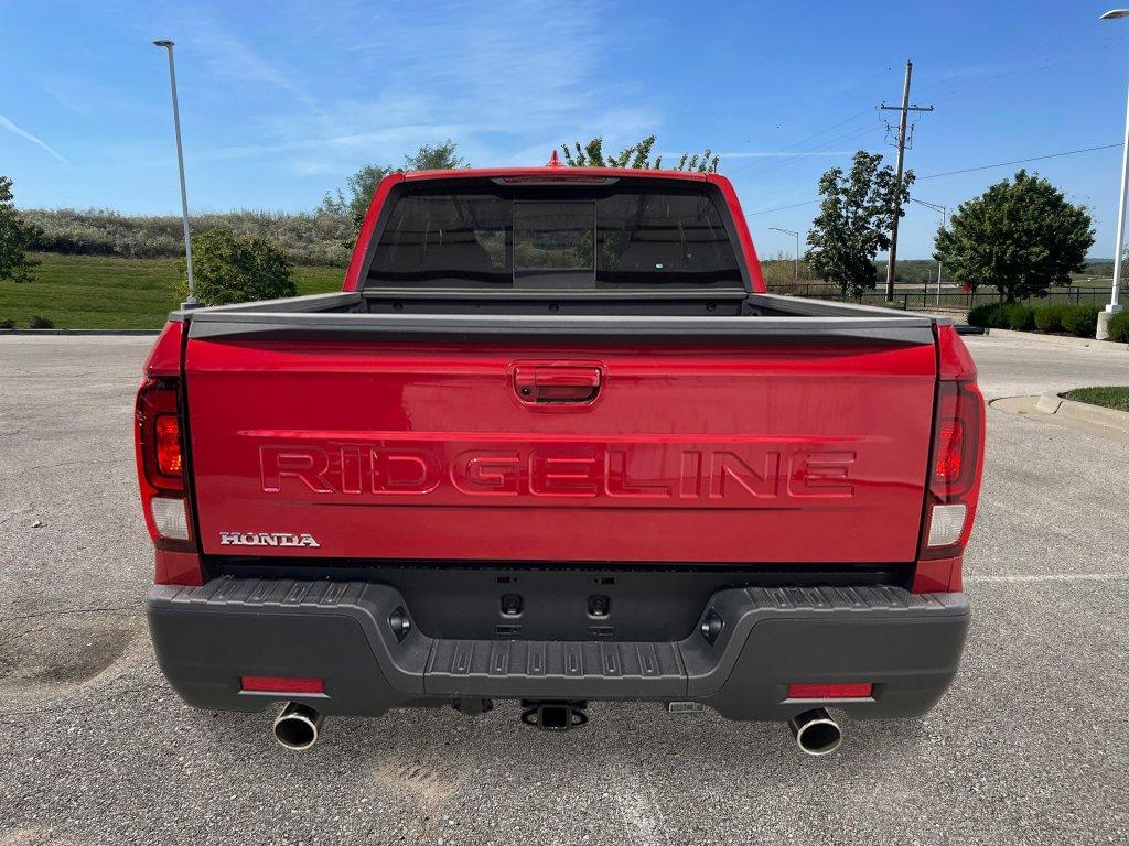 new 2025 Honda Ridgeline car, priced at $43,539