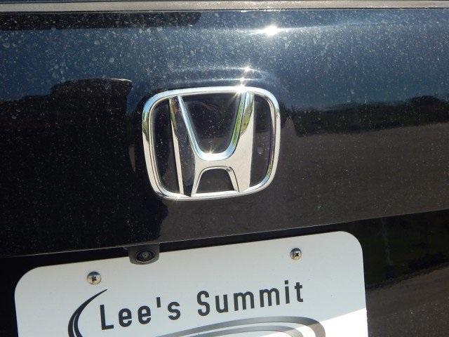 used 2022 Honda Pilot car, priced at $34,998