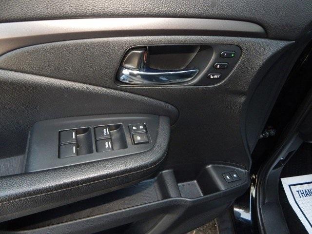 used 2022 Honda Pilot car, priced at $34,998