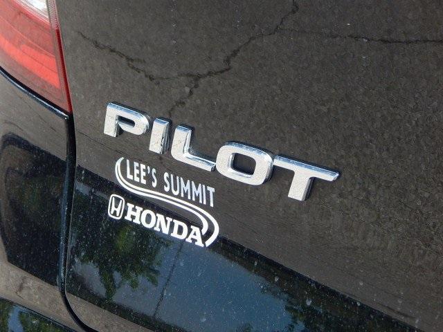 used 2022 Honda Pilot car, priced at $34,998