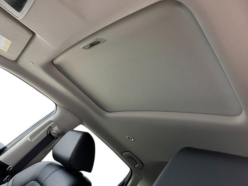 new 2025 Honda HR-V car, priced at $32,850