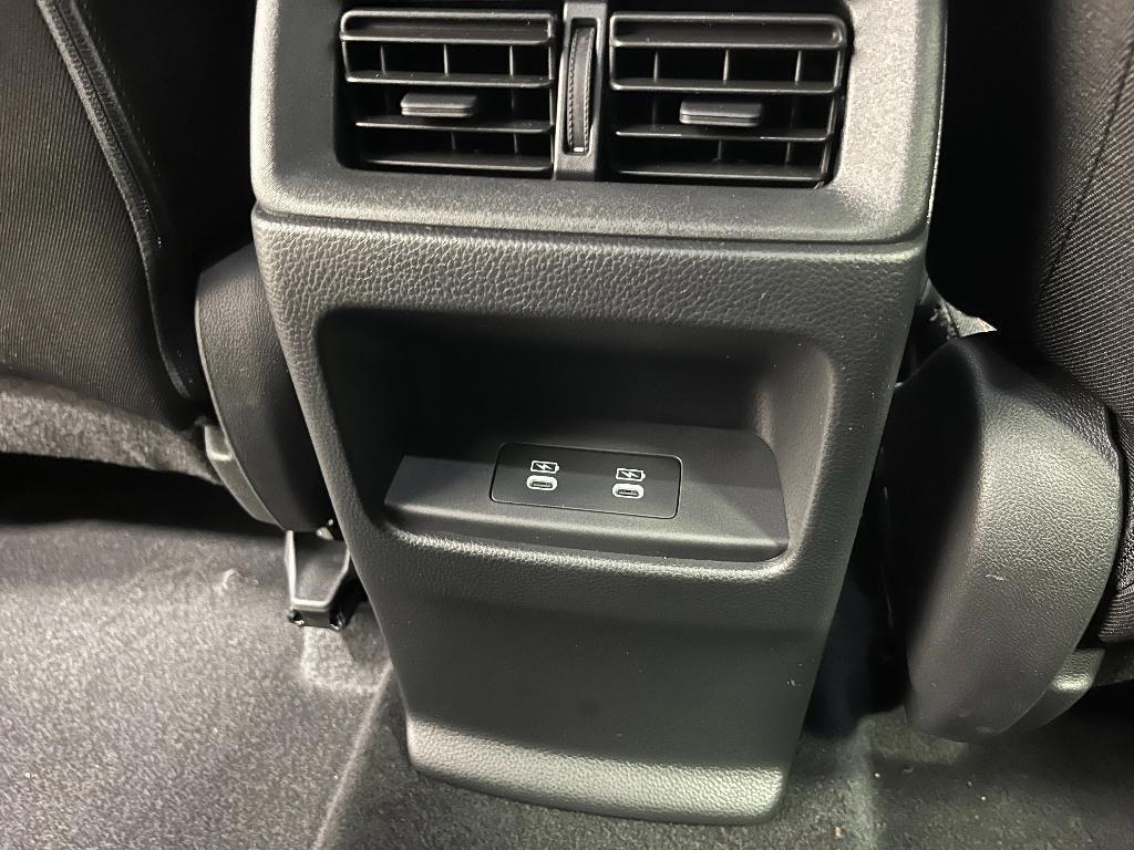 new 2026 Honda CR-V Hybrid car, priced at $40,195
