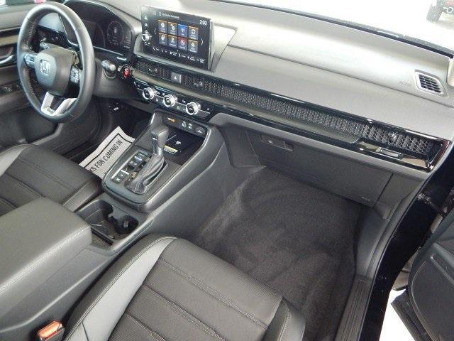 used 2025 Honda CR-V car, priced at $37,998