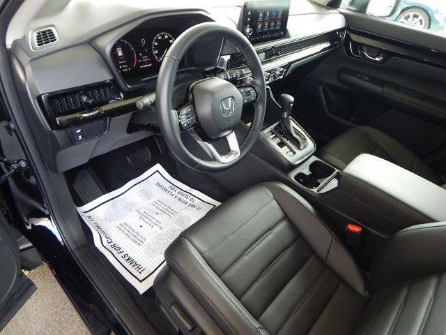 used 2025 Honda CR-V car, priced at $37,998