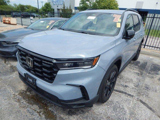 used 2025 Honda Pilot car, priced at $54,988