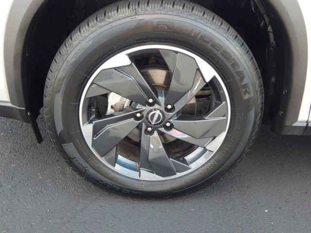 used 2024 Nissan Rogue car, priced at $23,995
