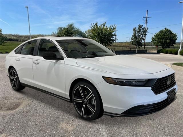 new 2024 Honda Accord Hybrid car, priced at $33,445