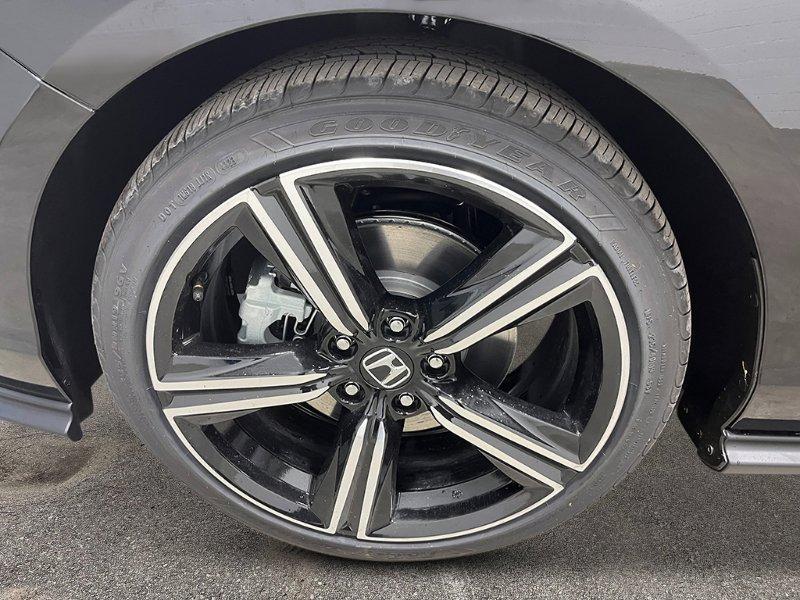 new 2025 Honda Accord Hybrid car, priced at $32,805