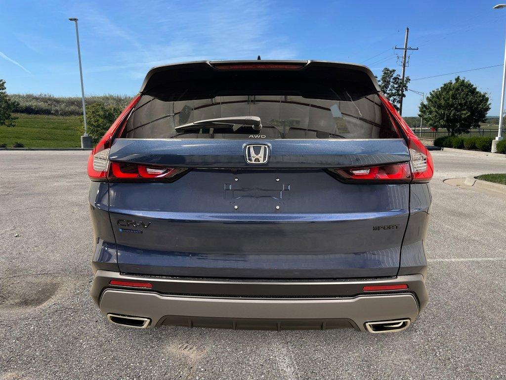 new 2026 Honda CR-V Hybrid car, priced at $38,580