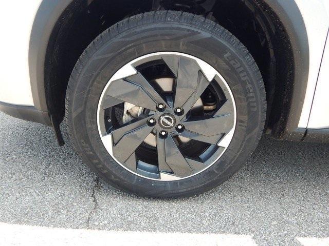 used 2024 Nissan Rogue car, priced at $26,998
