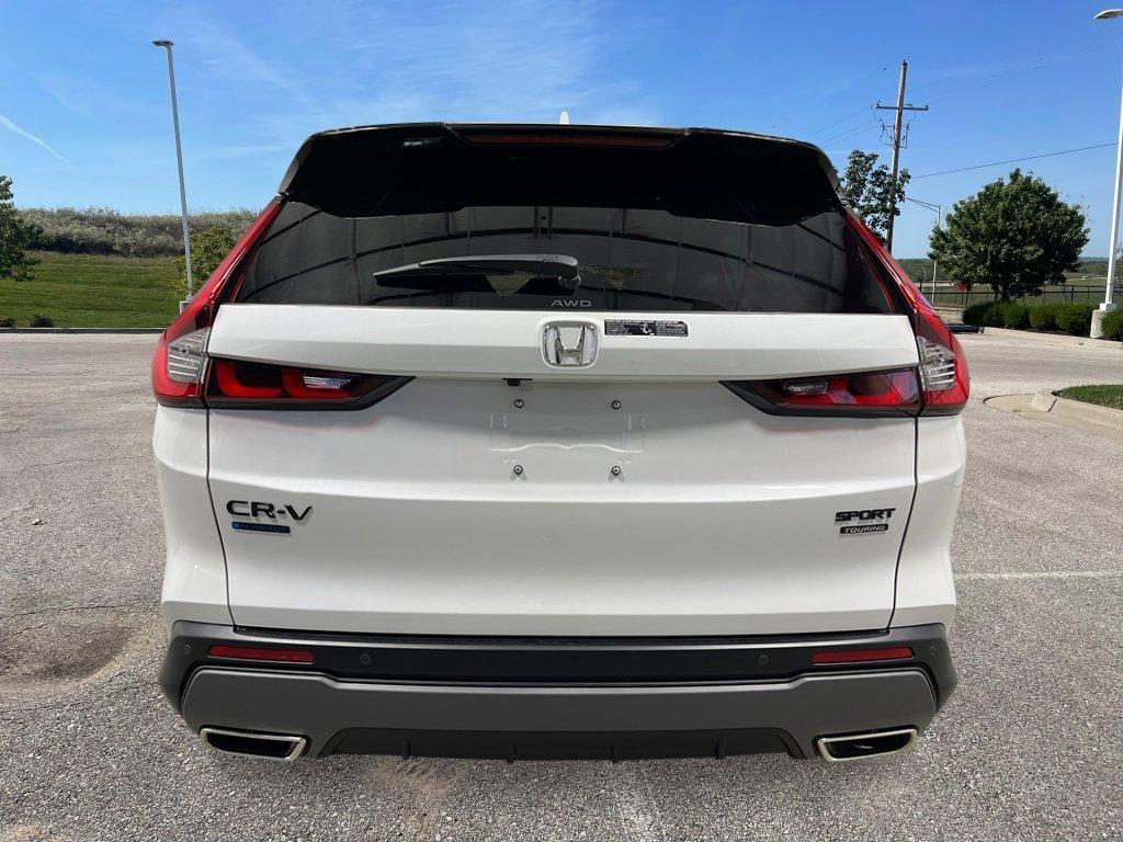 new 2026 Honda CR-V Hybrid car, priced at $44,100