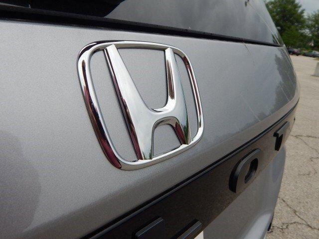 new 2025 Honda Pilot car, priced at $48,495