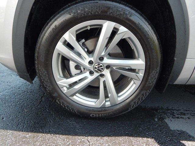 used 2024 Volkswagen Atlas Cross Sport car, priced at $41,998