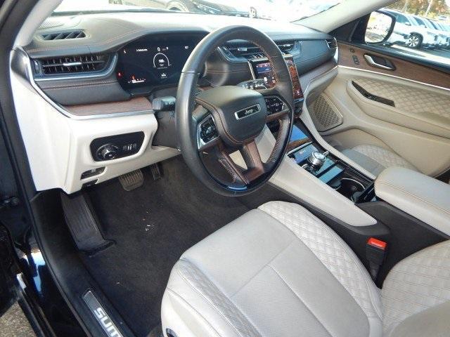 used 2023 Jeep Grand Cherokee car, priced at $44,326