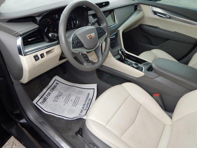 used 2021 Cadillac XT5 car, priced at $27,995