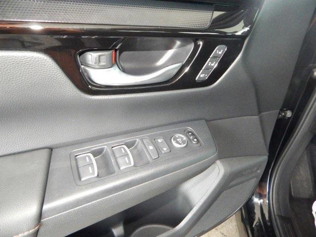 used 2023 Honda CR-V Hybrid car, priced at $35,998