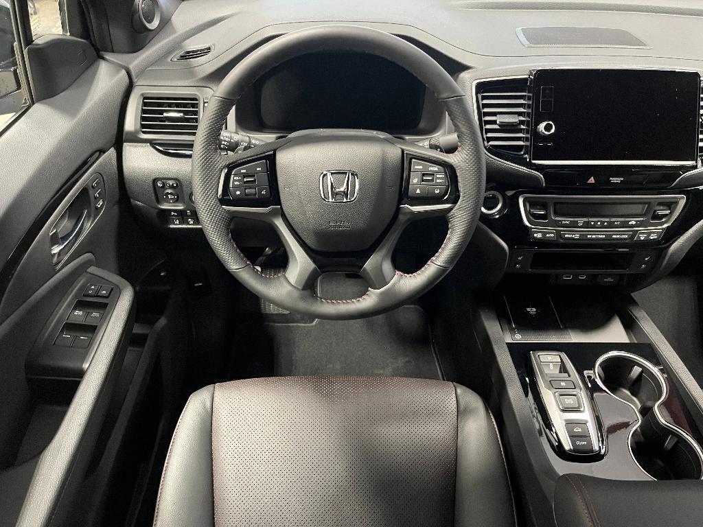 new 2025 Honda Ridgeline car, priced at $45,790