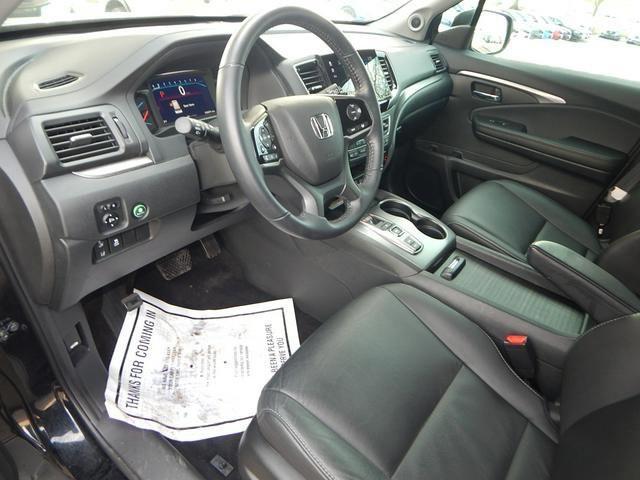 used 2022 Honda Pilot car, priced at $31,000