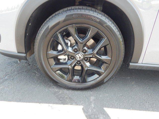 used 2025 Honda HR-V car, priced at $28,998