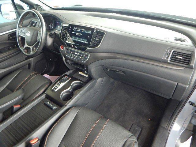 used 2022 Honda Passport car, priced at $35,998