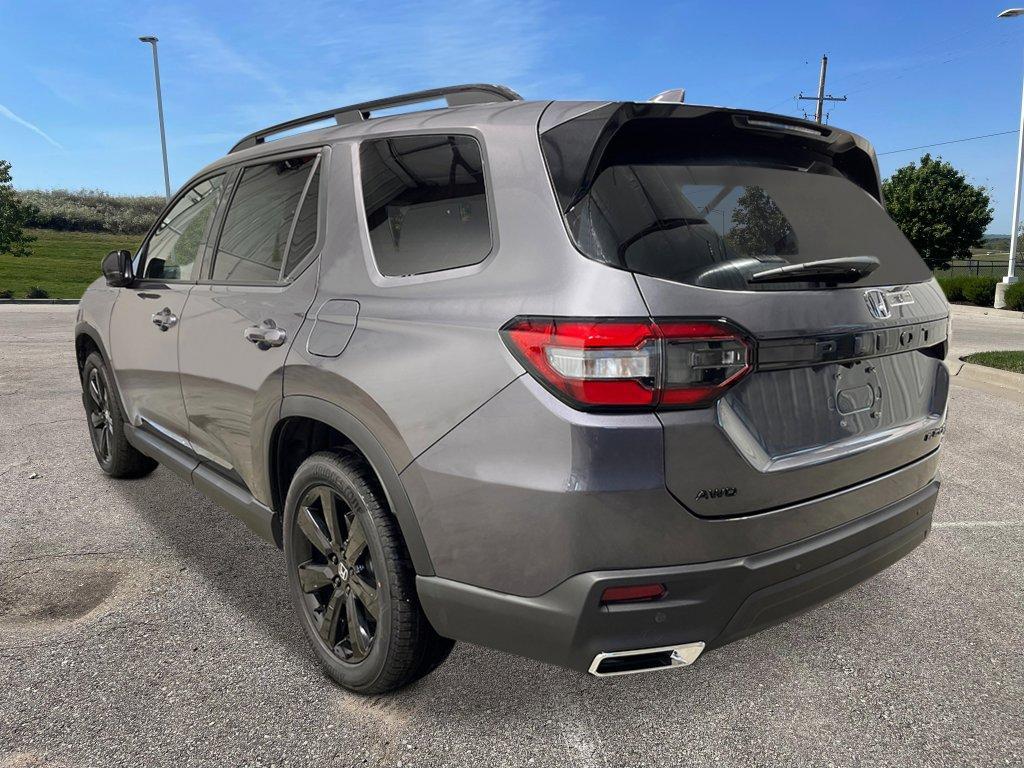 new 2025 Honda Pilot car, priced at $56,030