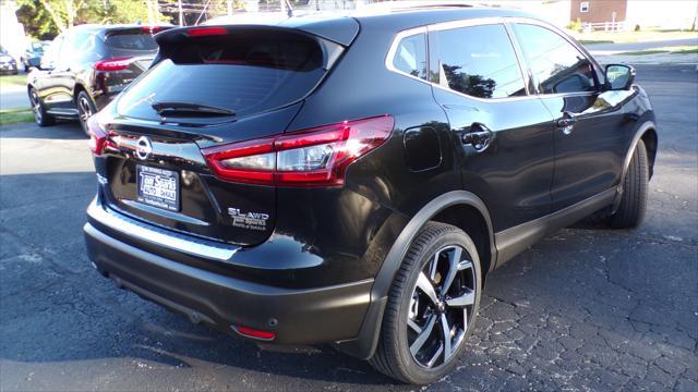 used 2022 Nissan Rogue Sport car, priced at $25,695