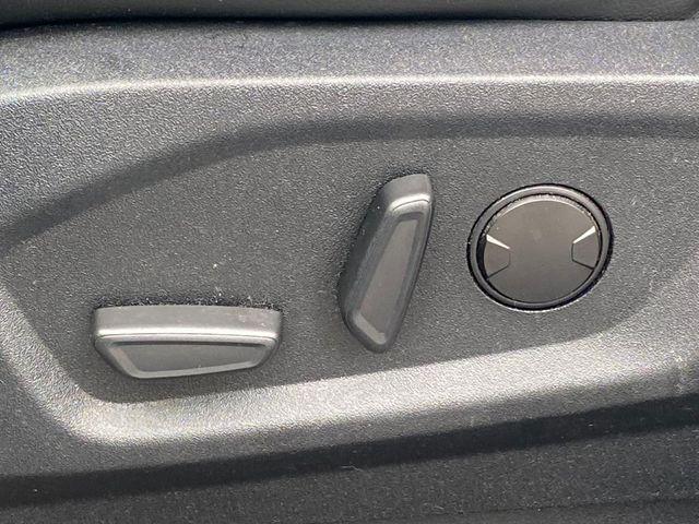 used 2021 Ford Edge car, priced at $16,800