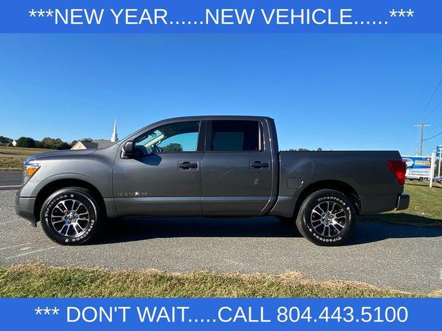 used 2022 Nissan Titan car, priced at $30,000