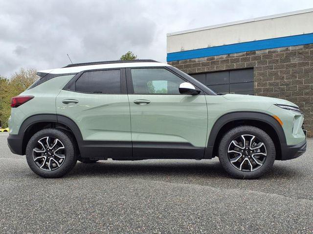 new 2025 Chevrolet TrailBlazer car, priced at $30,224
