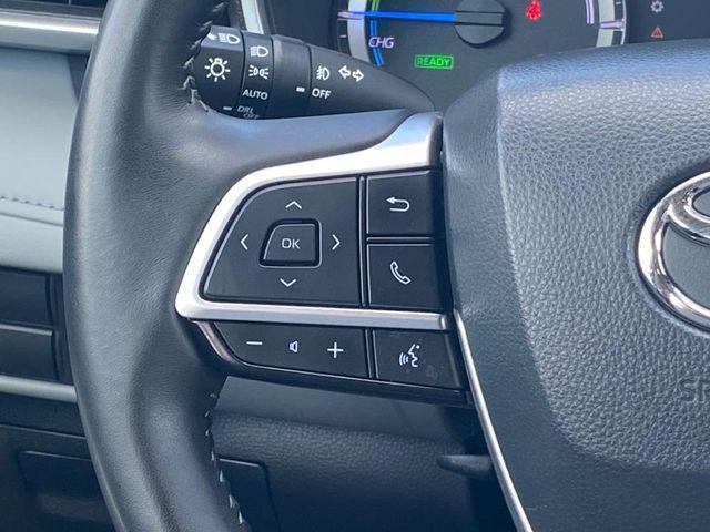 used 2023 Toyota Highlander Hybrid car, priced at $35,900