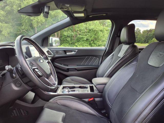 used 2021 Ford Edge car, priced at $31,000