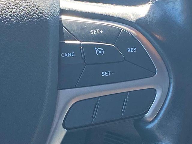 used 2020 Jeep Grand Cherokee car, priced at $18,500