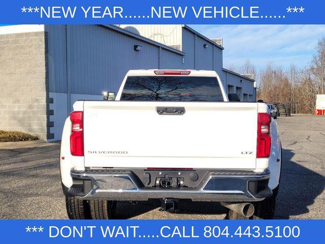 new 2025 Chevrolet Silverado 3500 car, priced at $79,400