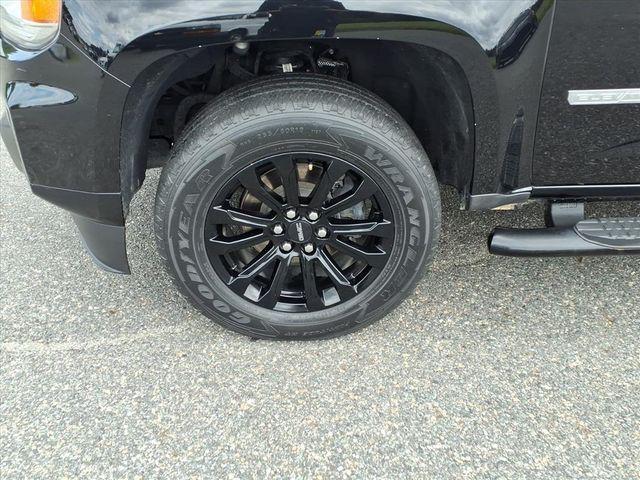 used 2022 GMC Canyon car, priced at $21,500