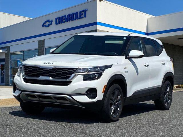 used 2023 Kia Seltos car, priced at $21,000