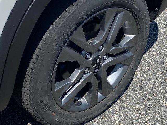 used 2023 Kia Seltos car, priced at $21,000