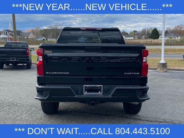 new 2025 Chevrolet Silverado 1500 car, priced at $42,400