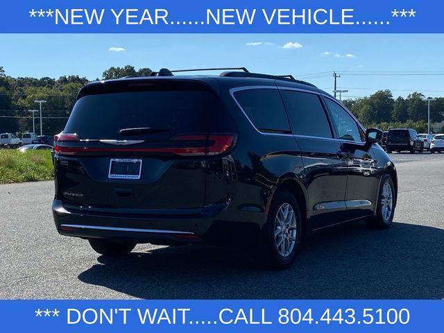 used 2022 Chrysler Pacifica car, priced at $22,600