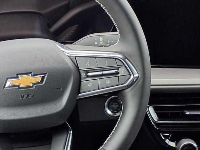 new 2025 Chevrolet Traverse car, priced at $43,195